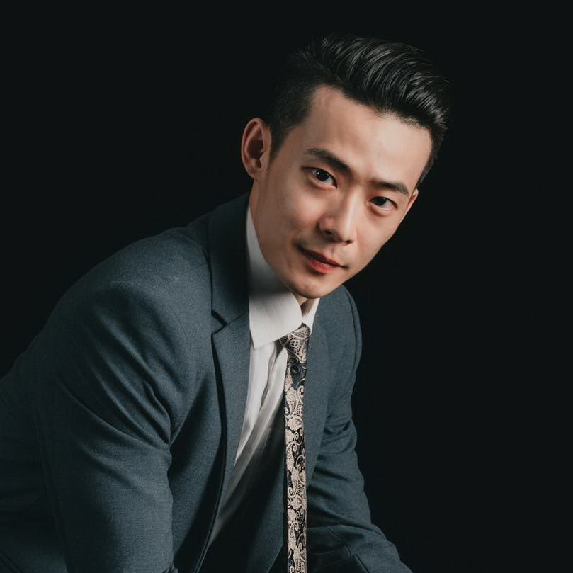 林育群